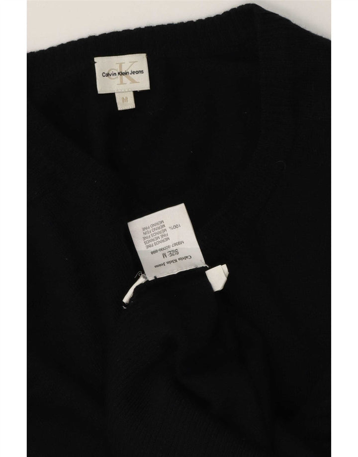 Calvin Klein Jeans Herren-Pullover mit V-Ausschnitt aus mittelschwarzer Merinowolle