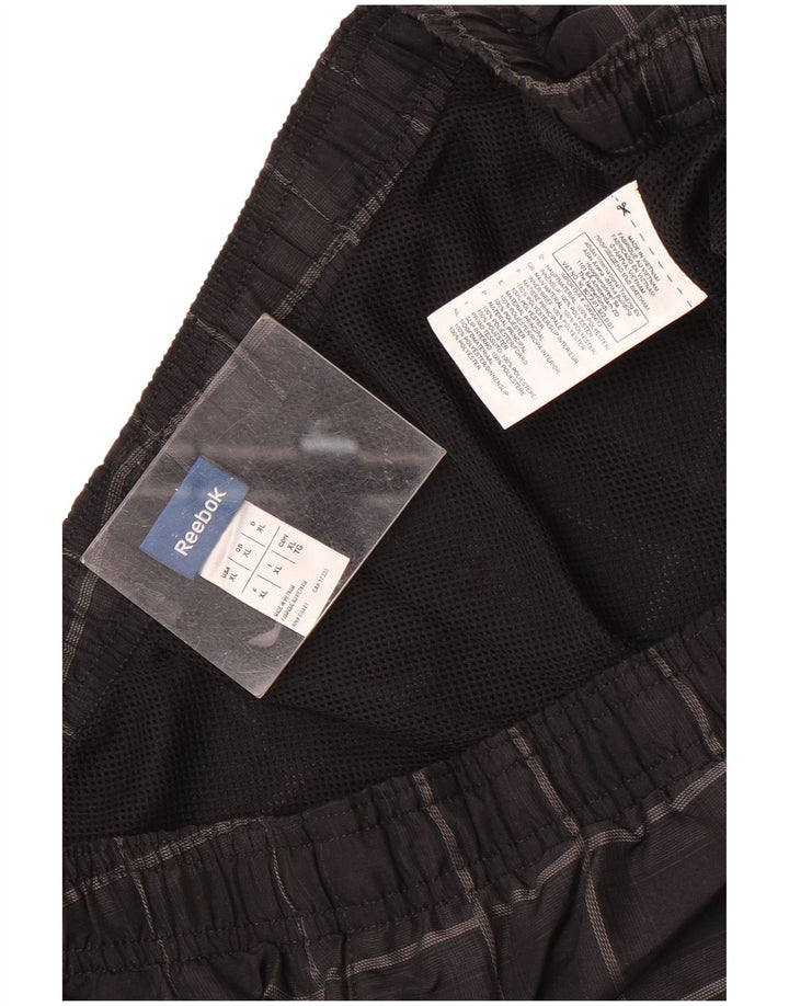 Reebok Herren Sportshorts XL Schwarz kariertes Polyester