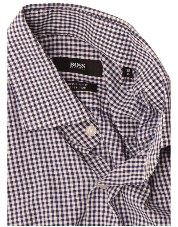 Hugo Boss Herren-Hemd mit normaler Passform, Größe 38 15, mittelmarineblaue Gingham-Baumwolle