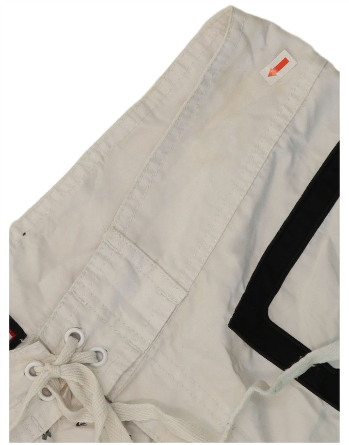 Quiksilver Herren-Badeshorts in mittelgrünem Farbblockdesign