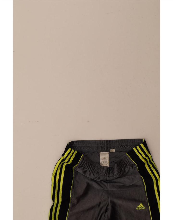 ADIDAS Boys Sport Shorts 13-14 Years Medium Grey Colourblock Polyester Vintage Adidas and Second-Hand Adidas from Messina Hembry 