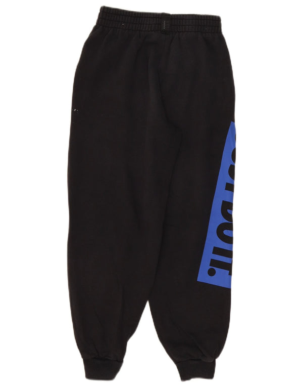 Nike Jungen-Trainingshose mit Grafik, Jogginghose, 10–11 Jahre, mittelgroß, Schwarz