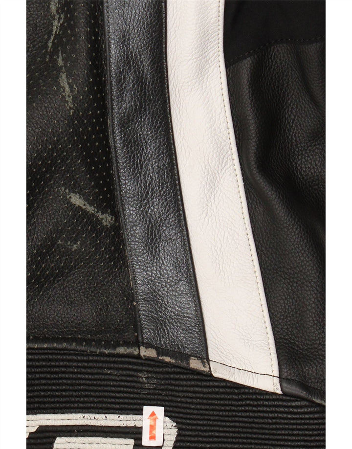 AXO Jungen-Jumpsuit mit Grafik, 10–11 Jahre, schwarzes Colourblock-Leder-Motorrad