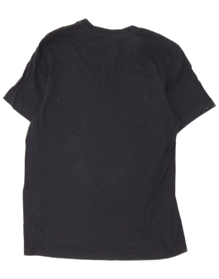 Nike Herren-T-Shirt mit Swoosh-Grafik, mittelschwarze Baumwolle