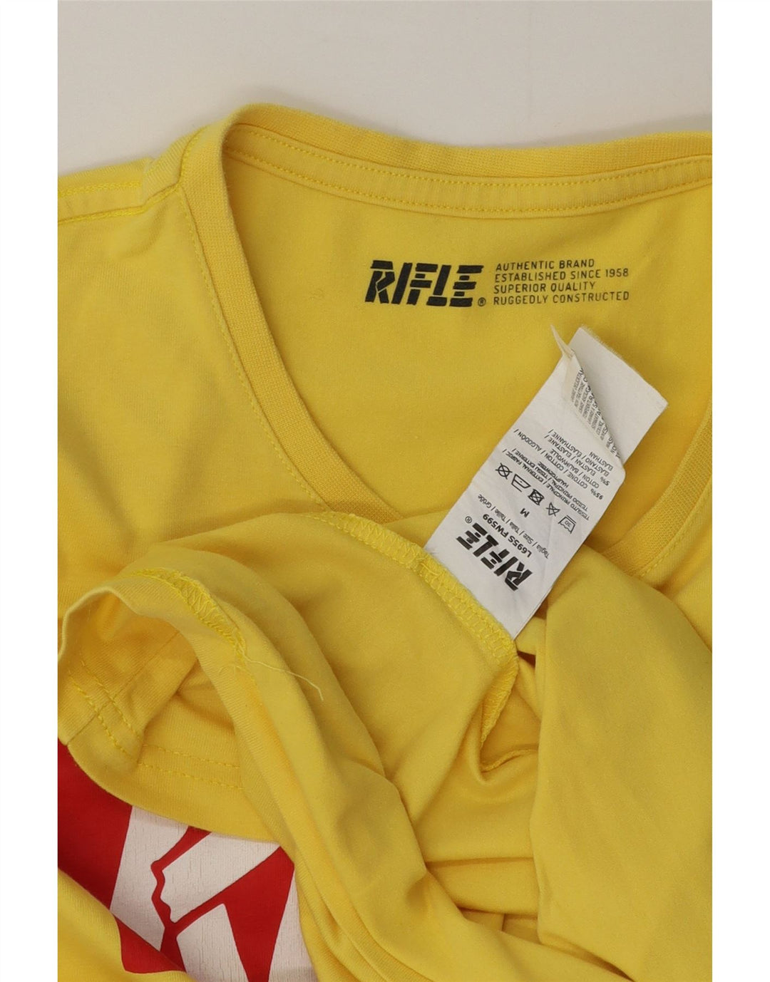 Rifle Herren Grafik-T-Shirt aus mittelgelber Baumwolle