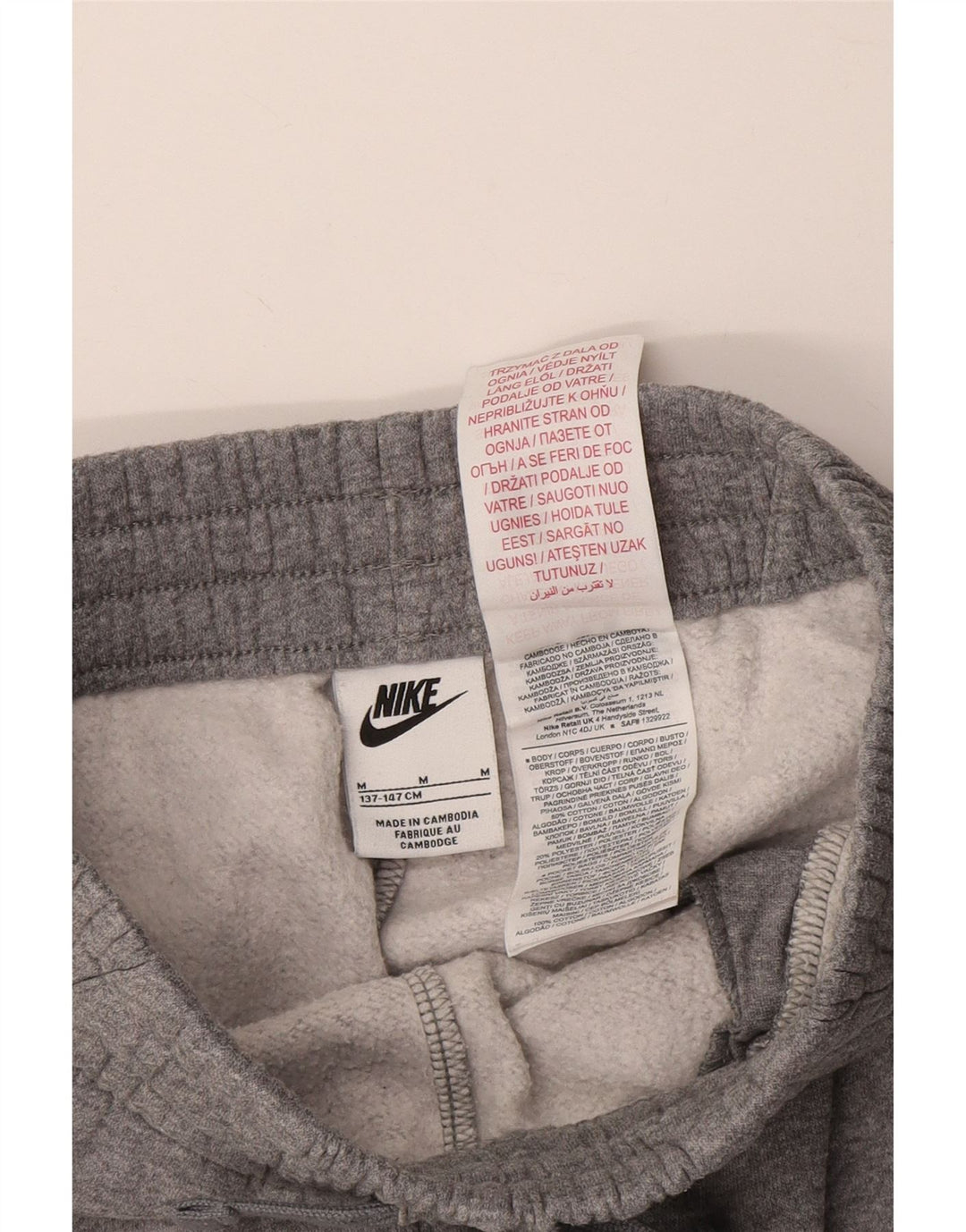 NIKE Jungen-Trainingshose, Jogginghose, 10–11 Jahre, mittelgraue Baumwolle