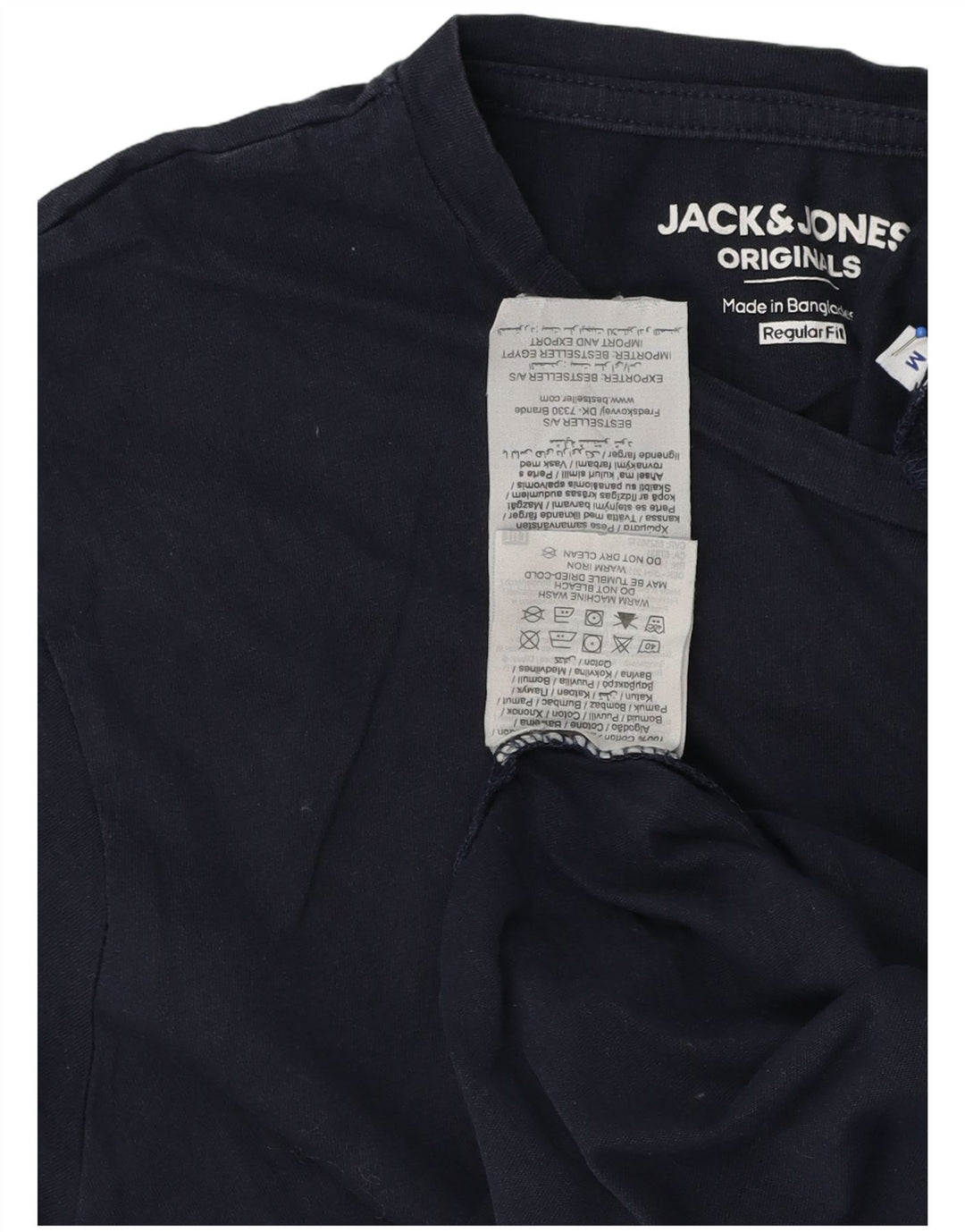 Jack & Jones Herren-T-Shirt mit normaler Passform und Grafik, mittelmarineblaue Baumwolle