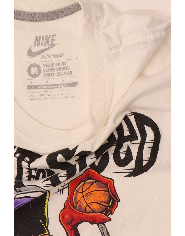 Nike Herren-T-Shirt mit normaler Passform und Grafik, Mittelweiß