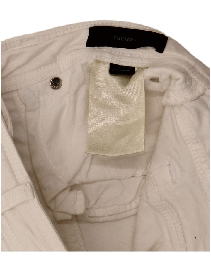 Diesel Damen Jeansshorts W28 Mittelweiß