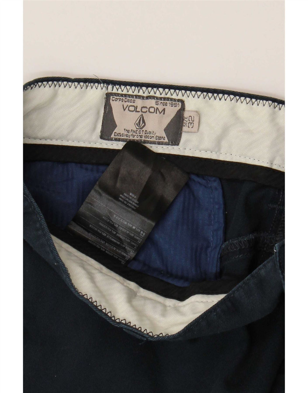 Volcom Herren Chinoshorts W32 Medium Marineblau Baumwolle