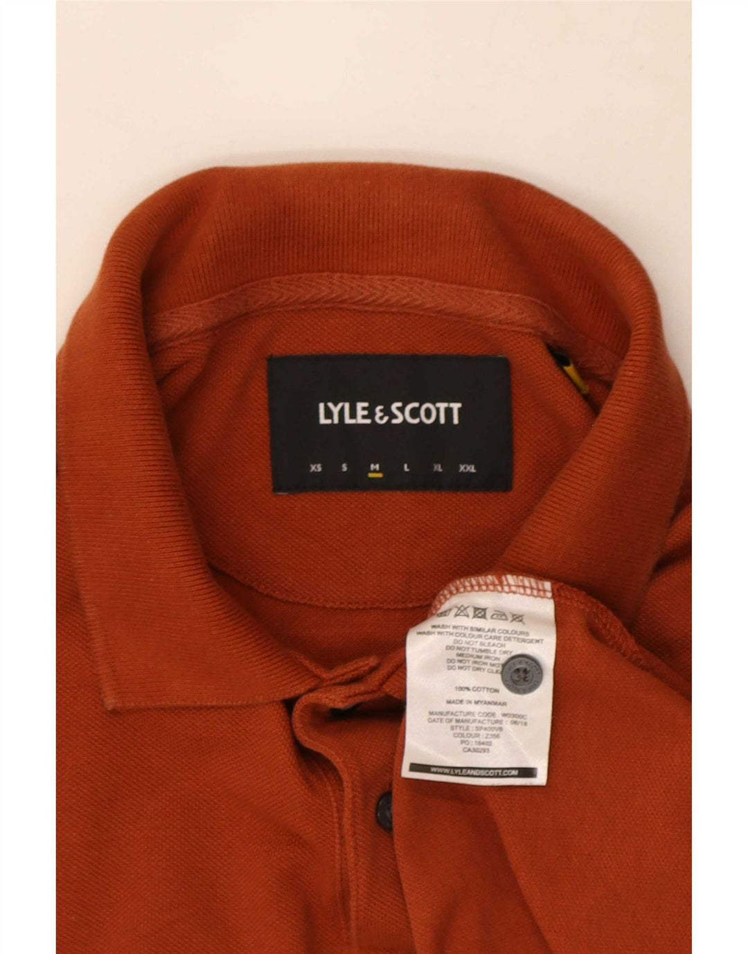 Lyle & Scott Herren-Poloshirt aus mitteloranger Baumwolle