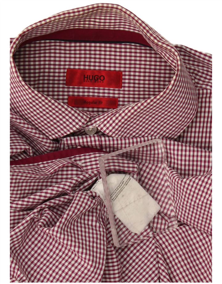 Hugo Boss Herren-Hemd in normaler Passform, mittelgroß, Burgunderrot, Gingham-Baumwolle