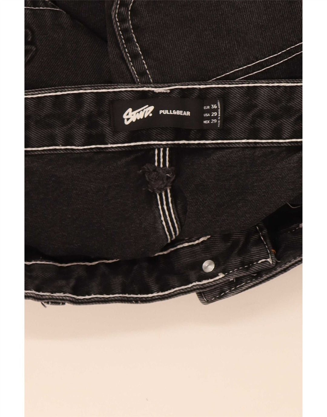Pull & Bear Herren STWD Cargo Denim Shorts EU 36 Small W29 Schwarze Baumwolle