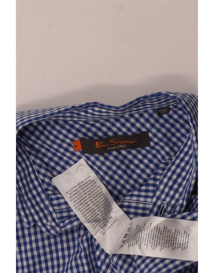 Ben Sherman Herrenhemd aus mittelblauer Gingham-Baumwolle