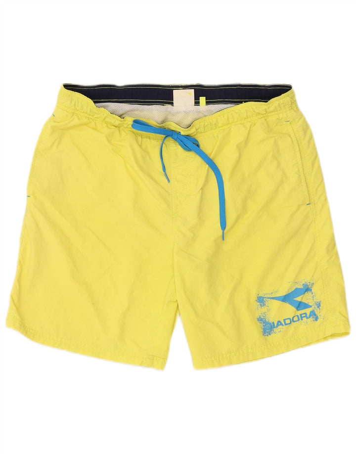 DIADORA Herren-Badeshorts mit Grafik, XL, Gelb, Polyamid