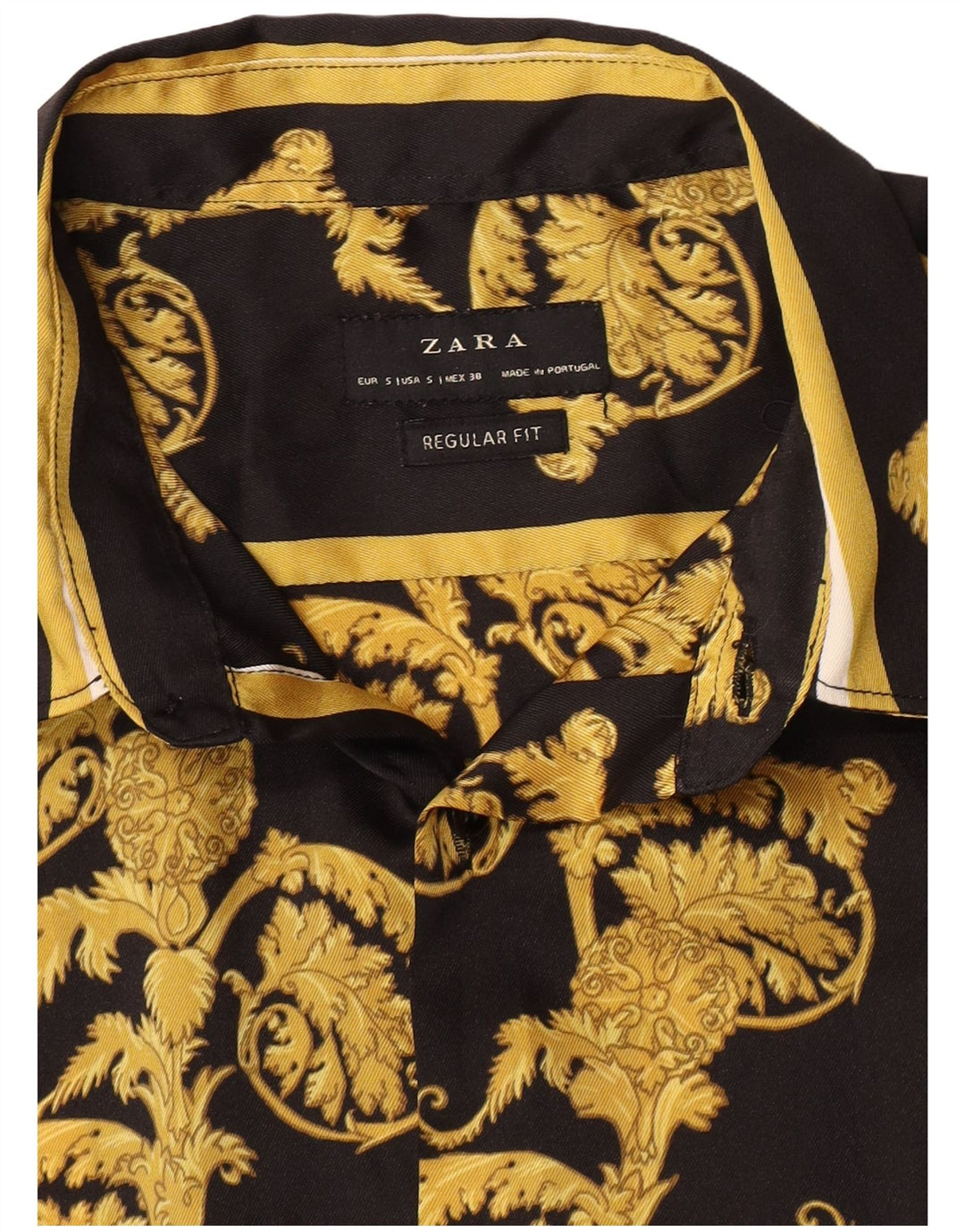Zara Herren-Hemd mit normaler Passform, kleines schwarzes Paisleymuster