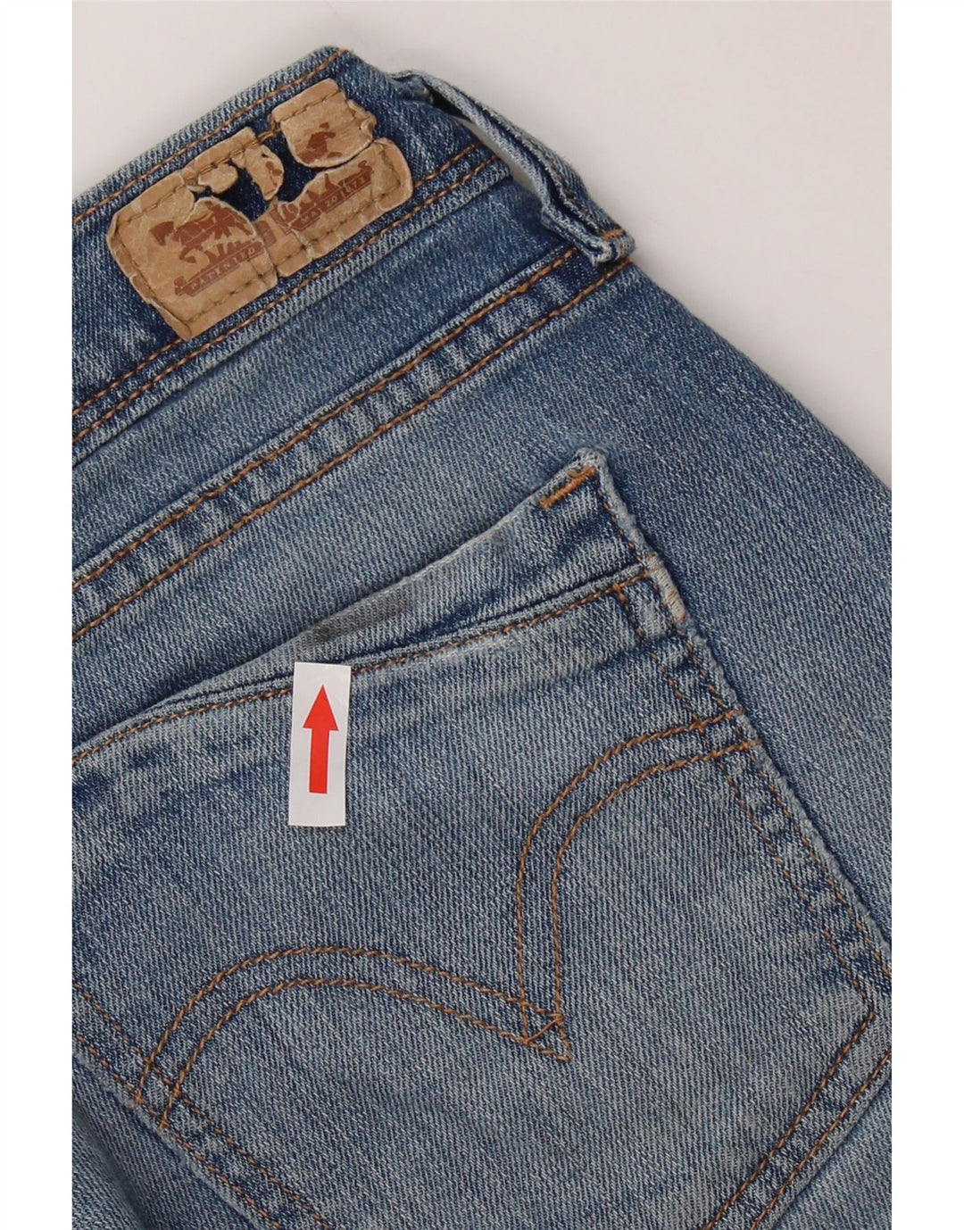 LEVI'S Damen-Jeansshorts mit mittelhohem Bund, US 10, Mittel W30, blaue Baumwolle