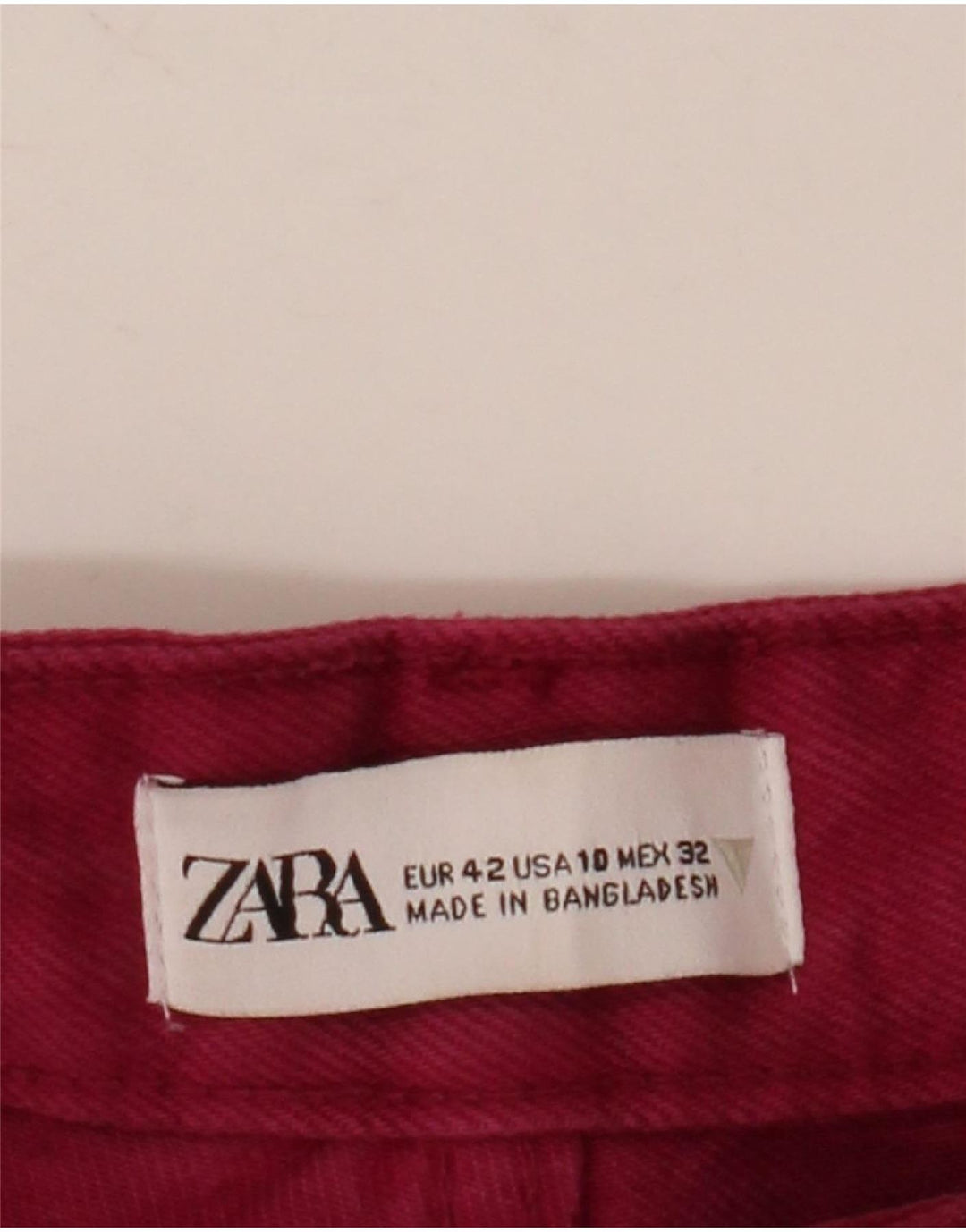 Zara Damen-Jeans mit hoher Taille, EU 42, Größe L, W32, L32, Burgunderrot