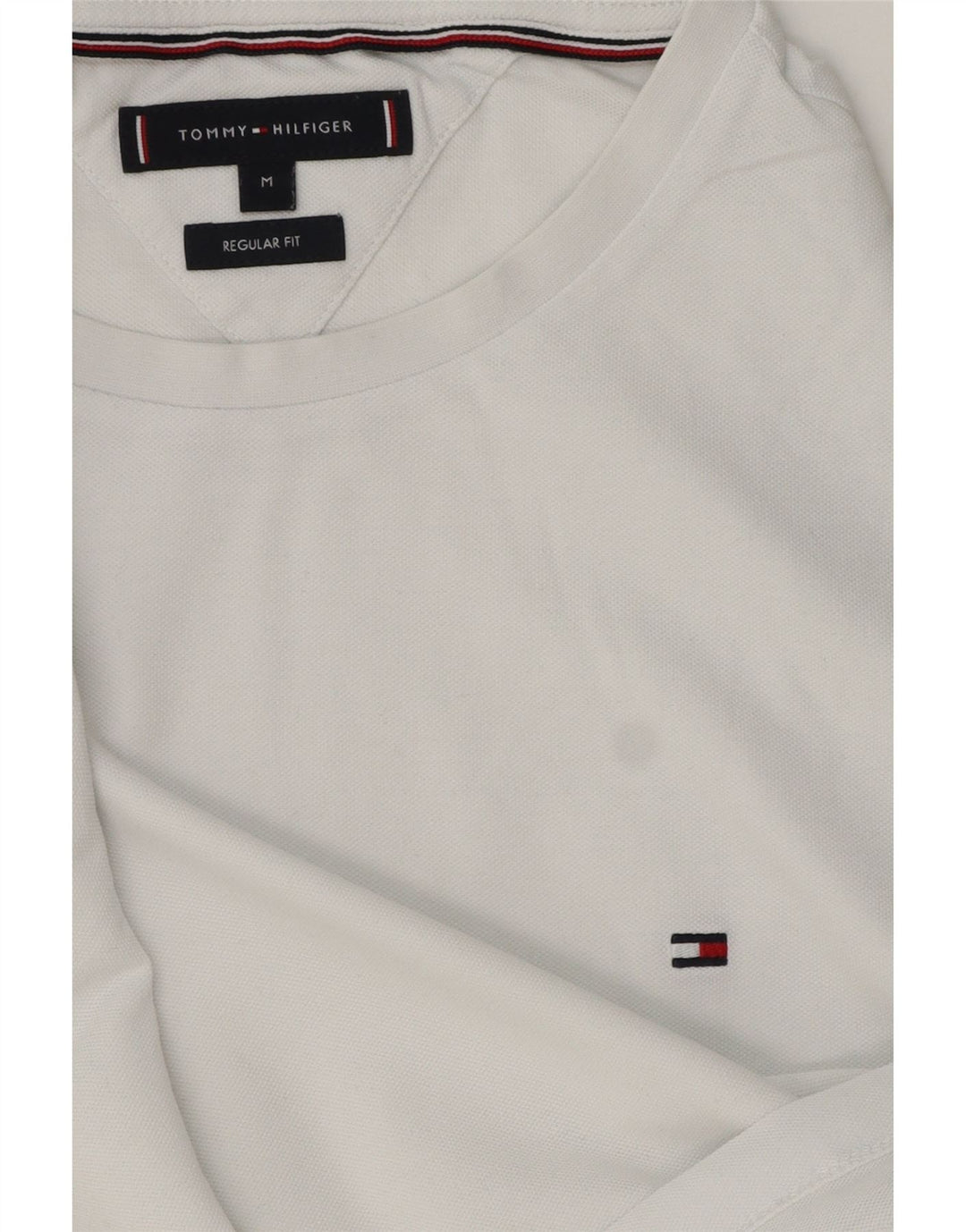 Tommy Hilfiger Herren-T-Shirt mit normaler Passform, mittelweiß gestreift