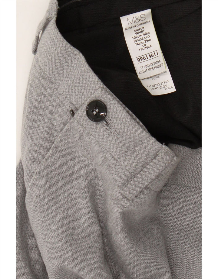 Gerade Herren-Chinohose von Marks & Spencer, Breite 40, Länge 29, Grau, Baumwolle