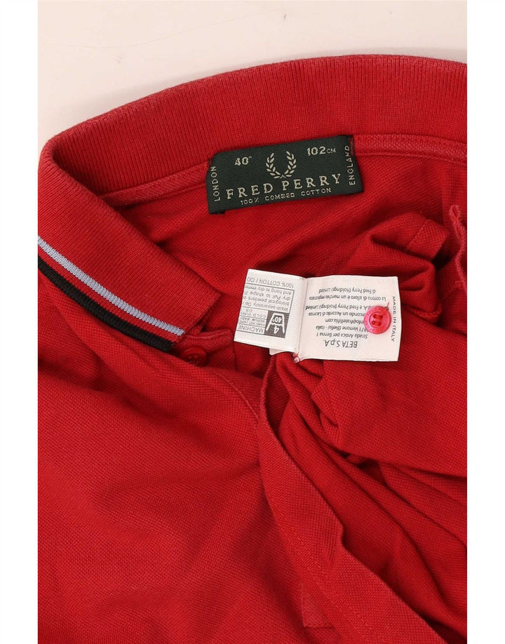 Fred Perry Herren-Poloshirt aus mittelroter Baumwolle