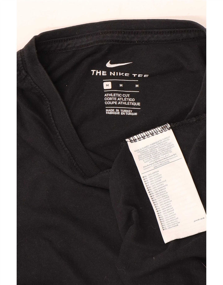 Nike Herren Athletic Cut Graphic T-Shirt-Oberteil aus mittelschwarzer Baumwolle