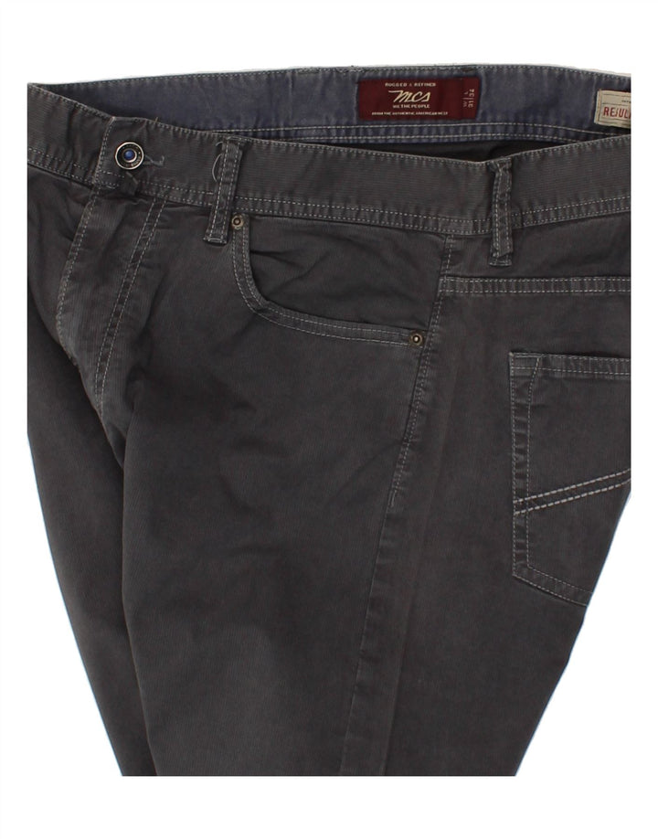 MARLBORO CLASSICS Mens Rugged & Refined Slim Casual Trousers W31 L31 Grey Vintage Marlboro Classics and Second-Hand Marlboro Classics from Messina Hembry 