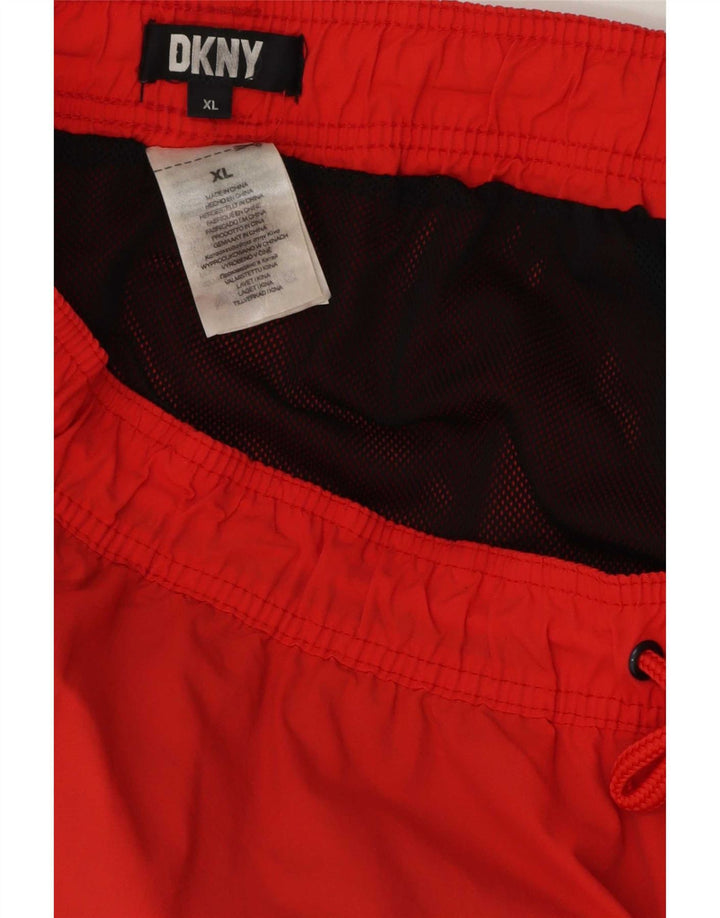 Dkny Herren-Badeshorts mit Grafik, XL, rotes Polyester