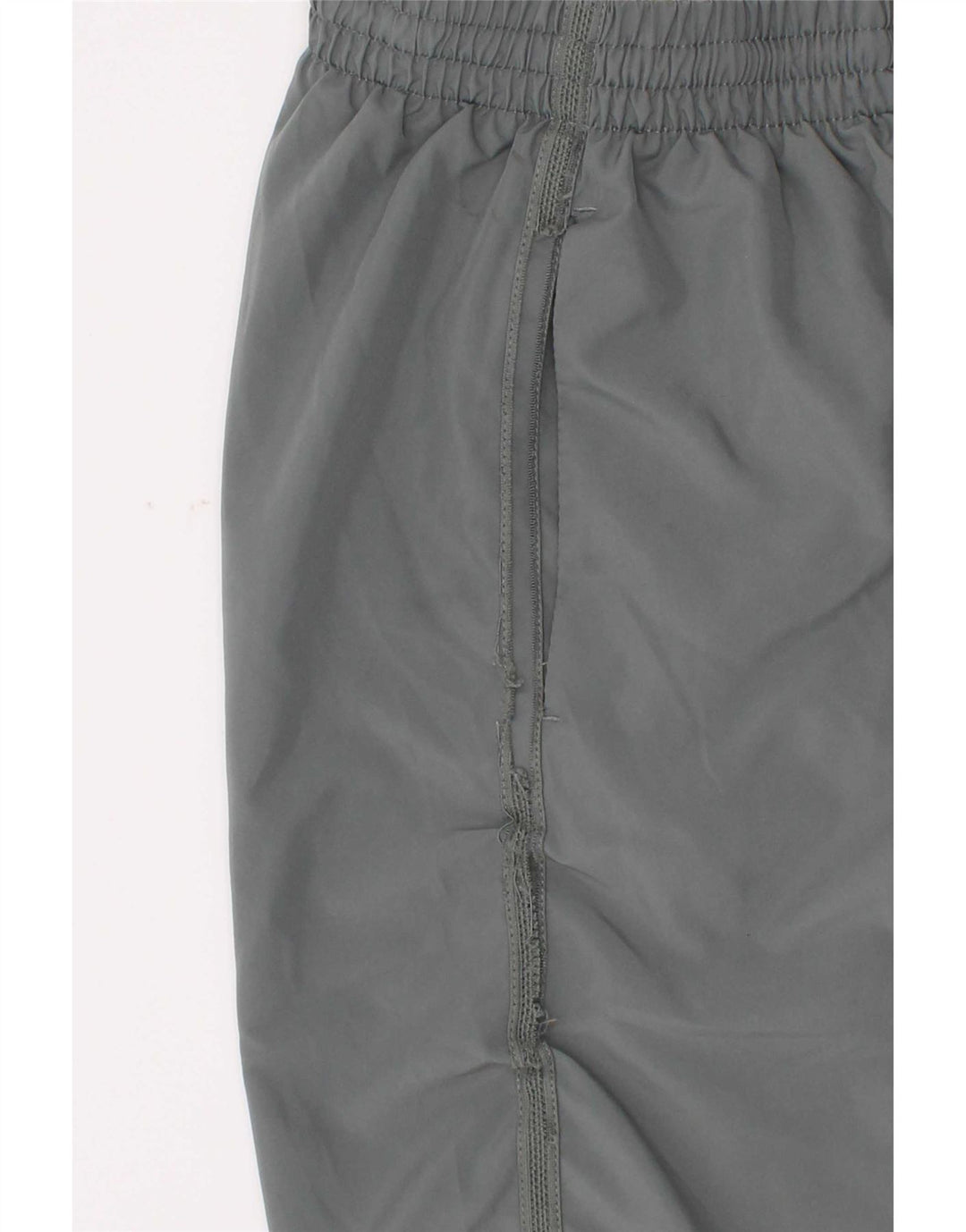 Nike Dri Fit Sportshorts für Jungen, 12–13 Jahre, Größe L, Grau