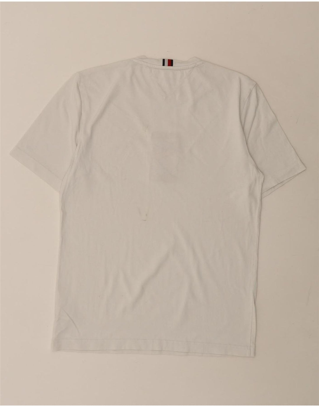 TOMMY HILFIGER Herren Grafik-T-Shirt-Oberteil aus mittelweißer Baumwolle