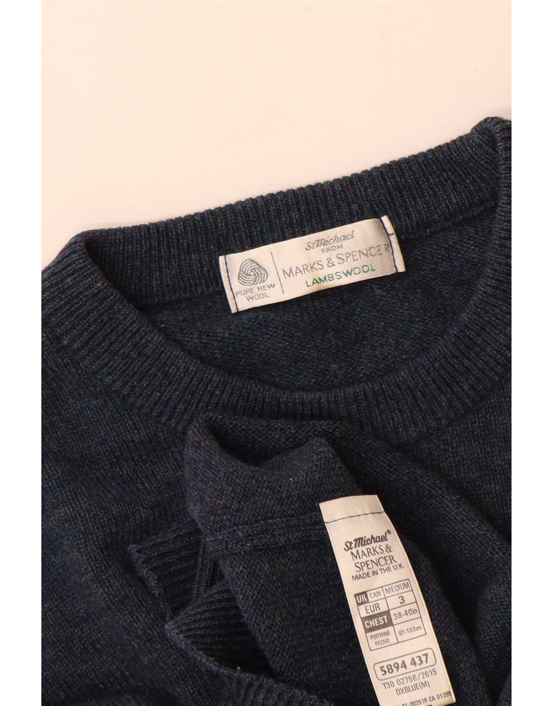 Marks & Spencer Herren-Pullover mit Rundhalsausschnitt, Mittelblaue Lammwolle