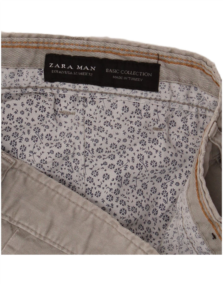 Zara Herren Chinoshorts EU 42 Large W32 Grau