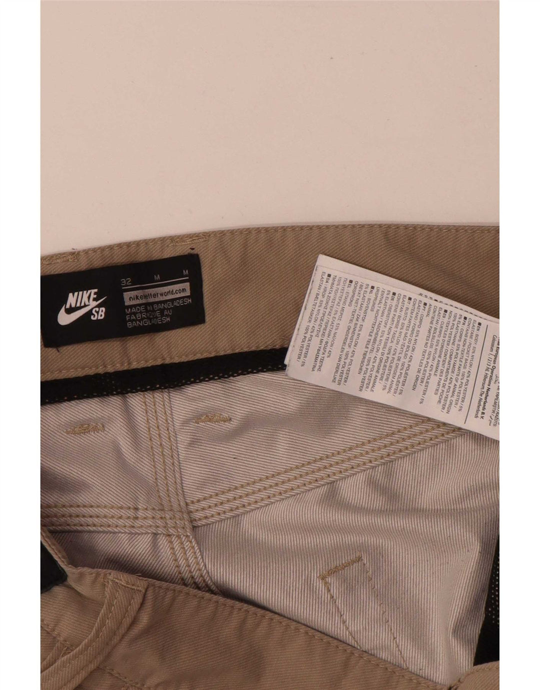 Nike Herren Regular Casual Shorts W32 Medium Beige Nylon