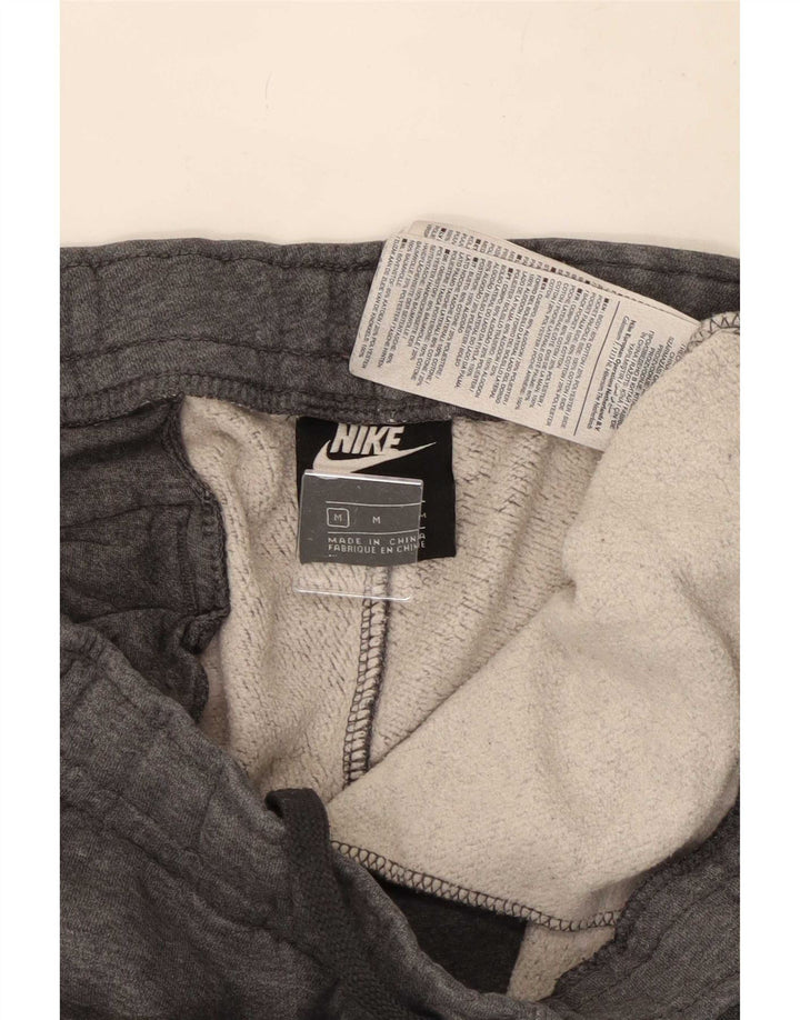 Nike Herren-Trainingshose mit Grafik, mittelgraue Baumwolle
