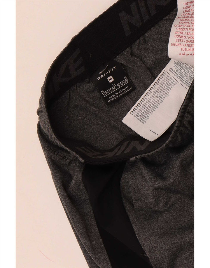 Nike Dri Fit Sportshorts für Jungen, 11–12 Jahre, Mittelgrau, Farbblock