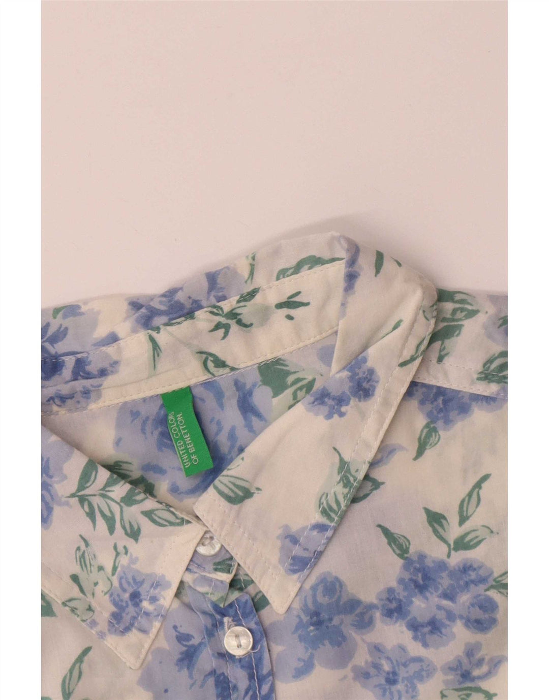 Benetton Damen-Hemd UK 14 Mittelweiß geblümt