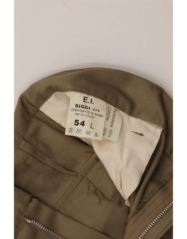 VINTAGE Mens Pegged Chino Shorts IT 54 2XL W36 Beige Polyester Vintage Vintage and Second-Hand Vintage from Messina Hembry 