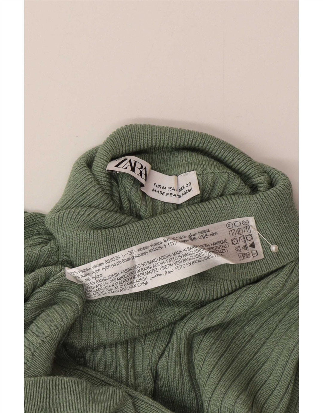 Zara Damen-Pullover mit Rollkragen, UK 12, mittelgrüne Viskose
