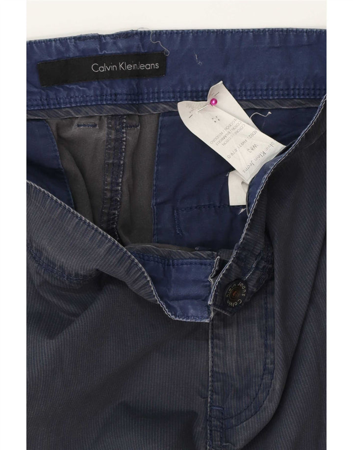 Calvin Klein Herren Cargo-Shorts W33 Mittelblaue Nadelstreifen-Baumwolle