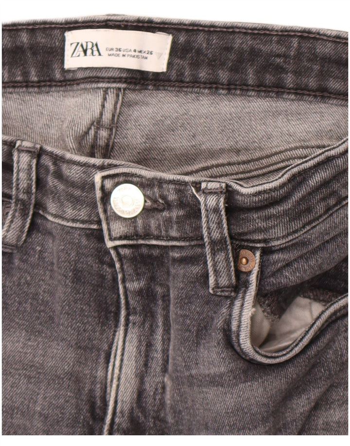 Kurze Jeans für Damen von Zara, EU 36, XS, W26, L25, Grau