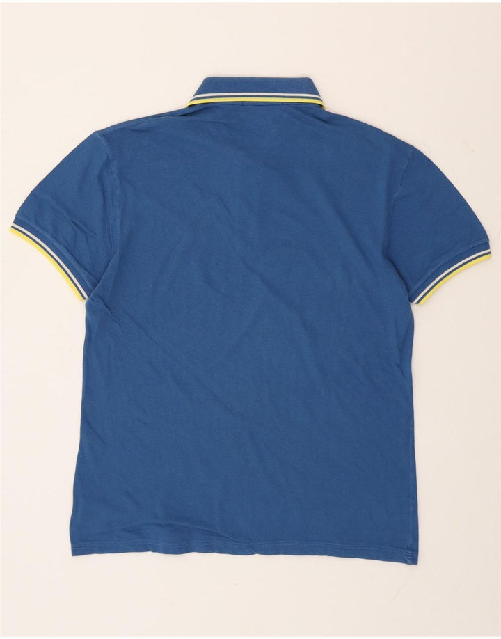FRED PERRY Leichtes und dehnbares Herren-Poloshirt aus mittelblauer Baumwolle