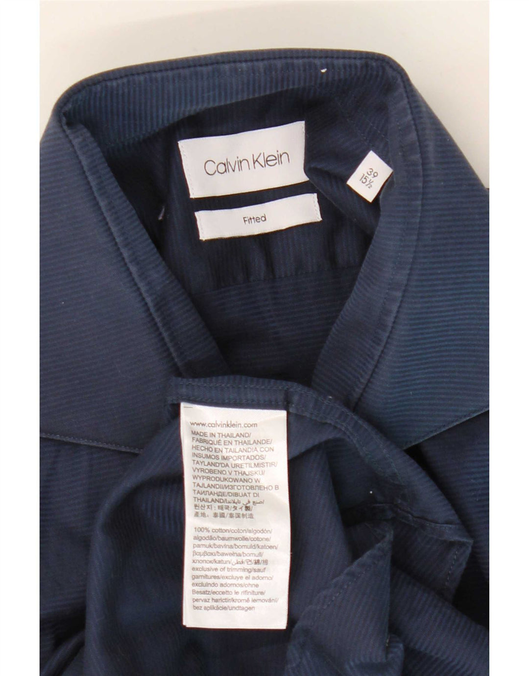 Tailliertes Herrenhemd von Calvin Klein, Größe 39, 15 1/2, mittelgroß, marineblau, Nadelstreifen