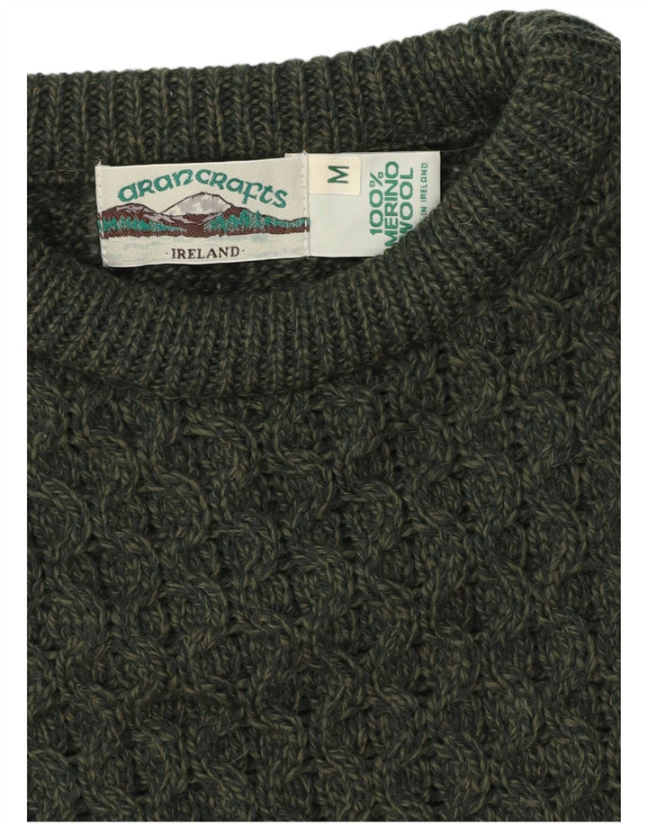 Aran Crafts Herren-Pullover mit U-Boot-Ausschnitt, mittelgrüne Merinowolle