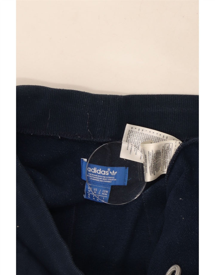 ADIDAS Herren-Trainingsanzug mit grafischem Muster, mittelblaue Baumwolle, mittelblau