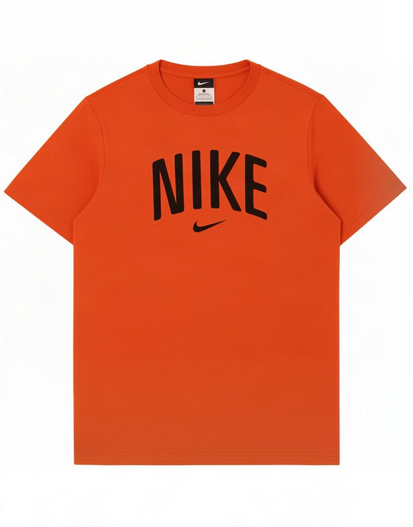 Nike Jungen T-Shirt mit Grafik, 12–13 Jahre, Größe L, Orange