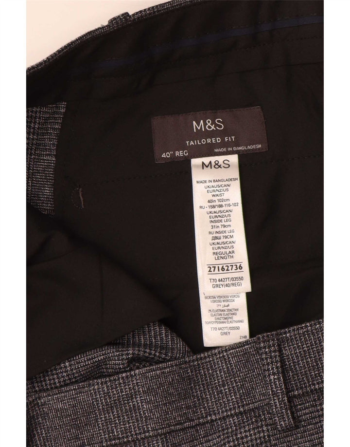 Marks & Spencer Herren-Anzughose mit maßgeschneiderter Passform und geradem Schnitt, W40 L31, grau kariert