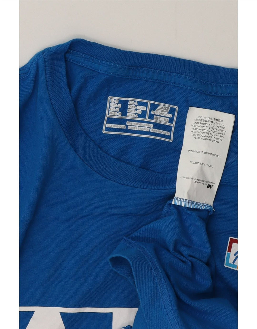 NEW BALANCE Herren Grafik-T-Shirt-Oberteil aus mittelblauer Baumwolle