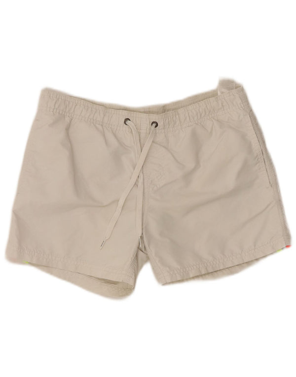 SUNDEK Jungen-Badeshorts mit Grafik, 13–14 Jahre, weißes Farbblockdesign