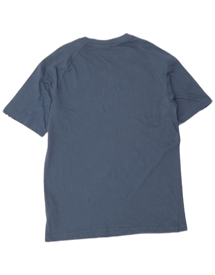 Adidas Herren Grafik-T-Shirt aus mittelblauer Colourblock-Baumwolle