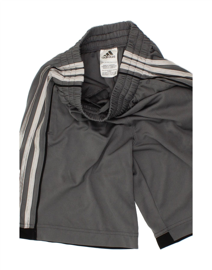 ADIDAS Boys Sport Shorts 10-11 Years Medium Grey Polyester Vintage Adidas and Second-Hand Adidas from Messina Hembry 
